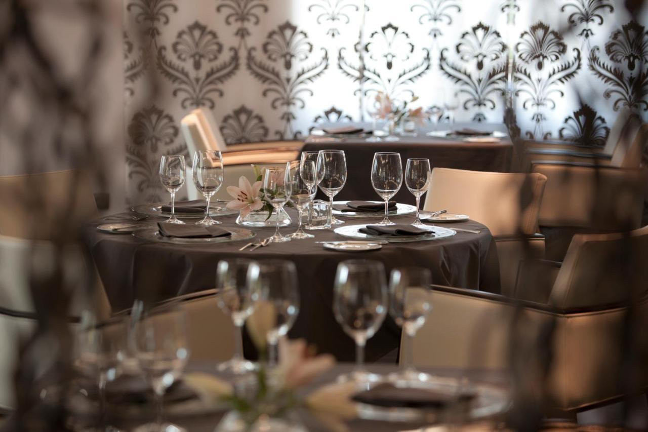 Le Temple Hotel Neuhutten  ภายนอก รูปภาพ