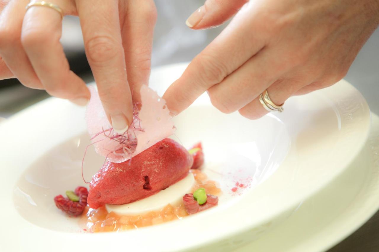 Le Temple Hotel Neuhutten  ภายนอก รูปภาพ